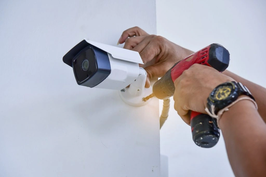 Installation de caméras de vidéosurveillance